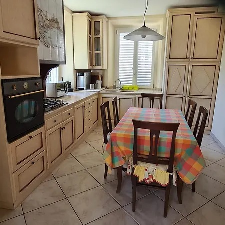 Grande In Con Piscina * Monsummano Terme