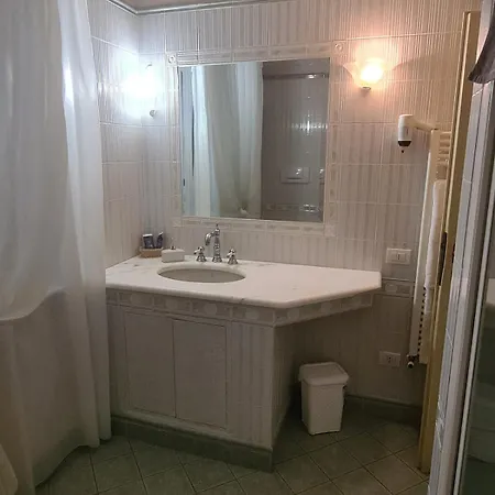 Grande In Con Piscina * Monsummano Terme